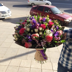 Праздничные букеты575