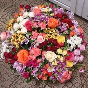 Праздничные букеты567