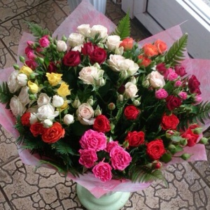 Праздничные букеты566