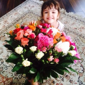 Праздничные букеты583